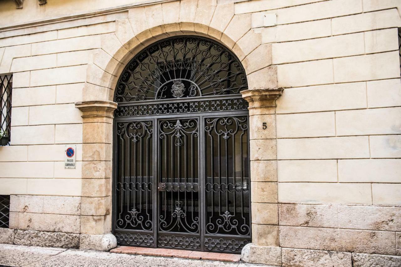 Appartamento Atto primo Verona Esterno foto